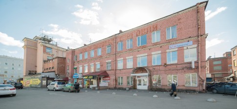 Заставская 33Д