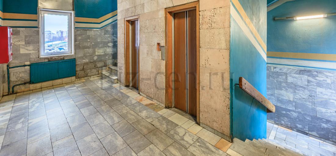 бизнес центр Ириновский 1